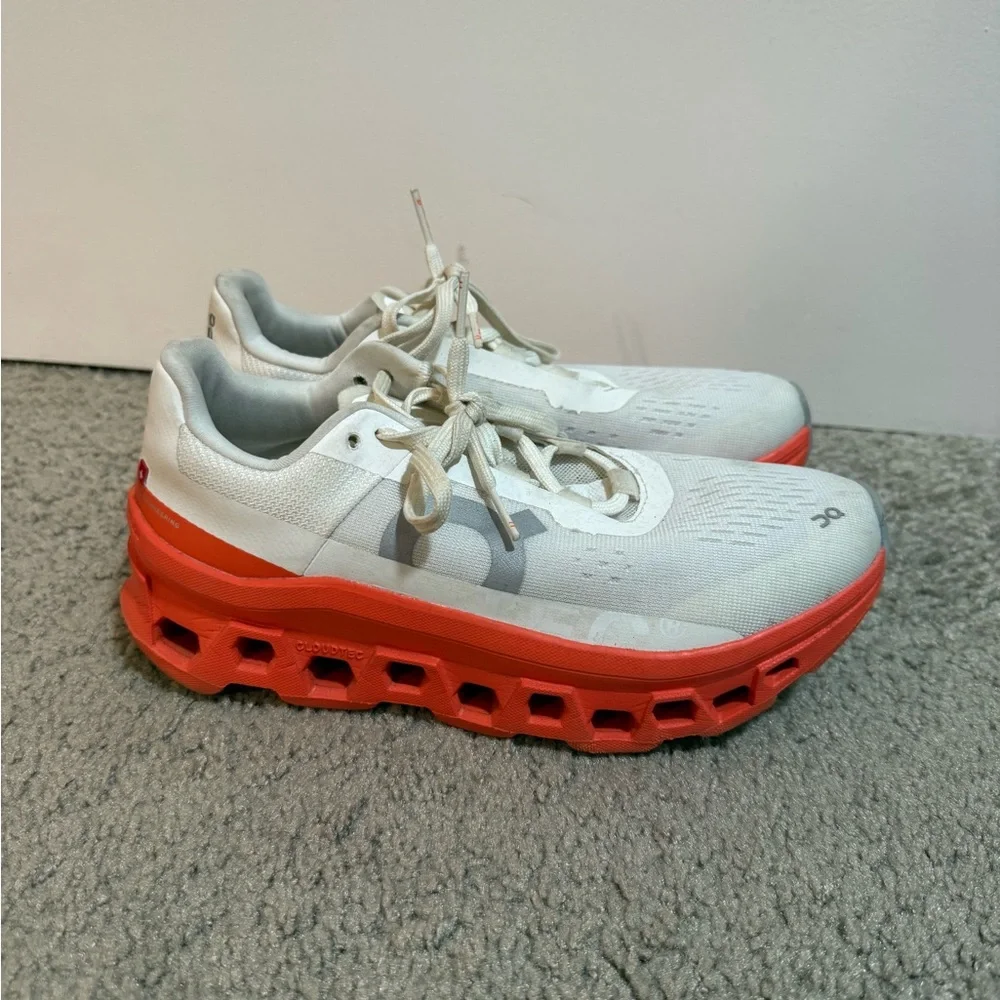 On Running Cloudmonster - Picture 2 of 9